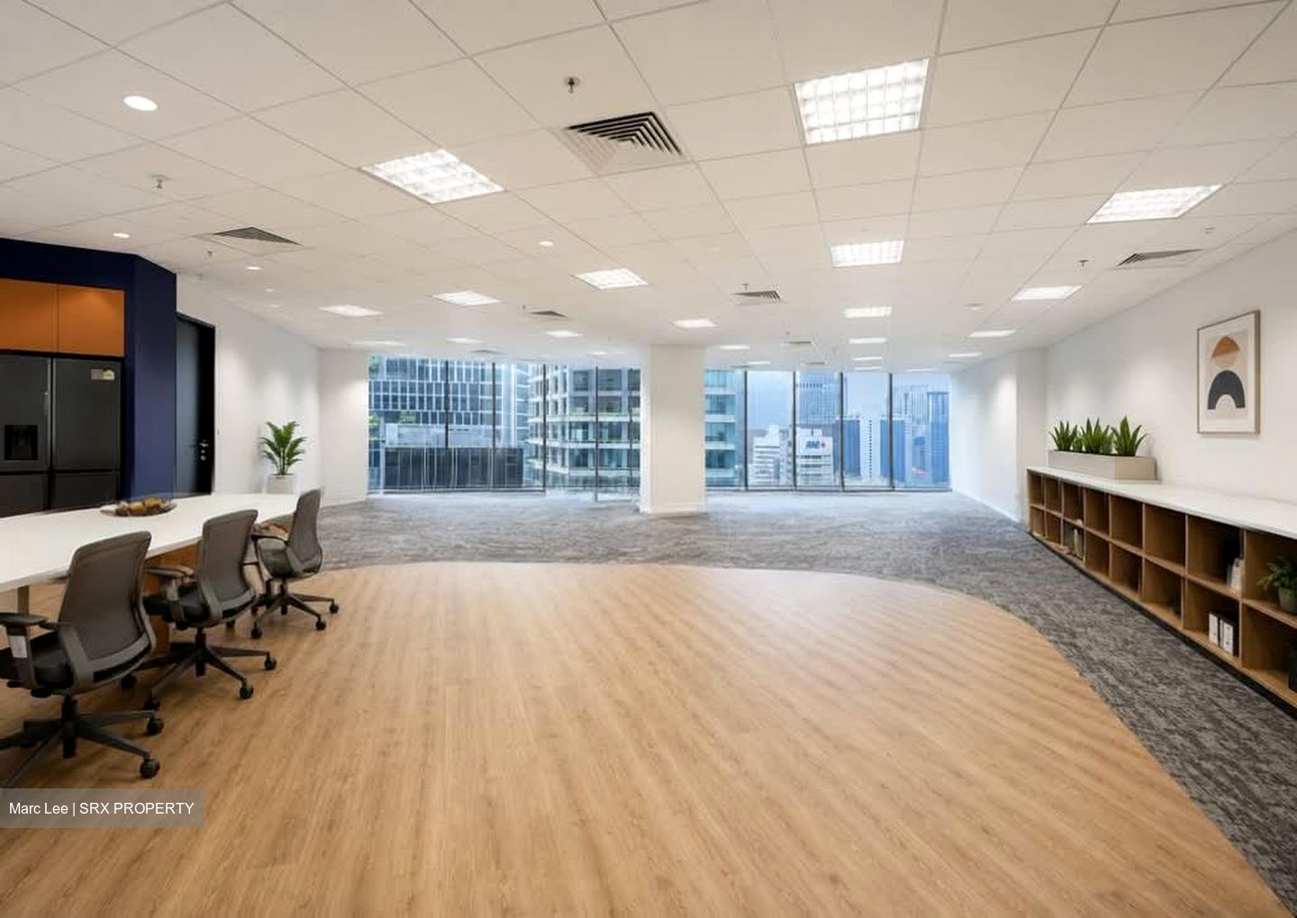 PLUS (D1), Office #559885021